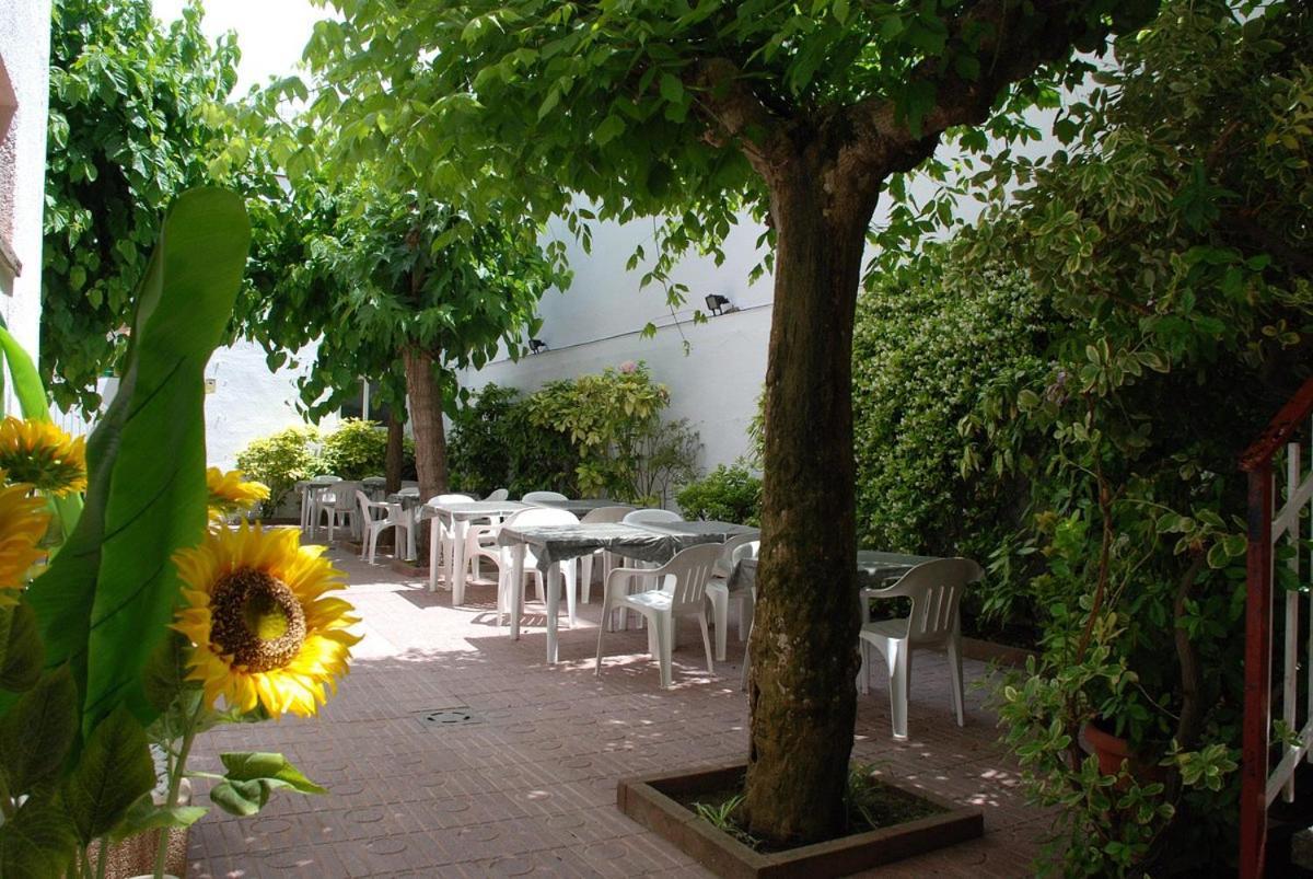 Hotel Armonia Lloret de Mar Buitenkant foto